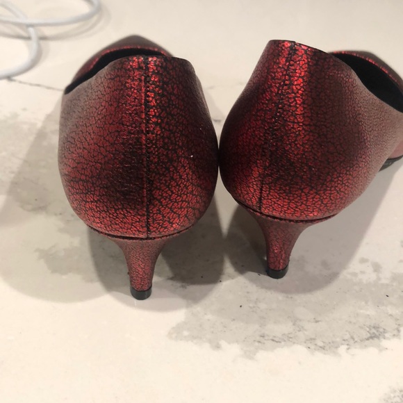 Maje Fia red crackle leather pointy toe heels NWOB - Picture 5 of 7